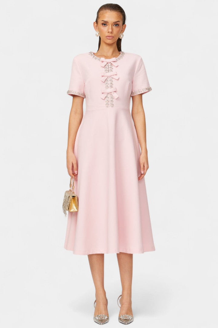 Linda Vestido Midi Acampanado con Lazo de Cristal