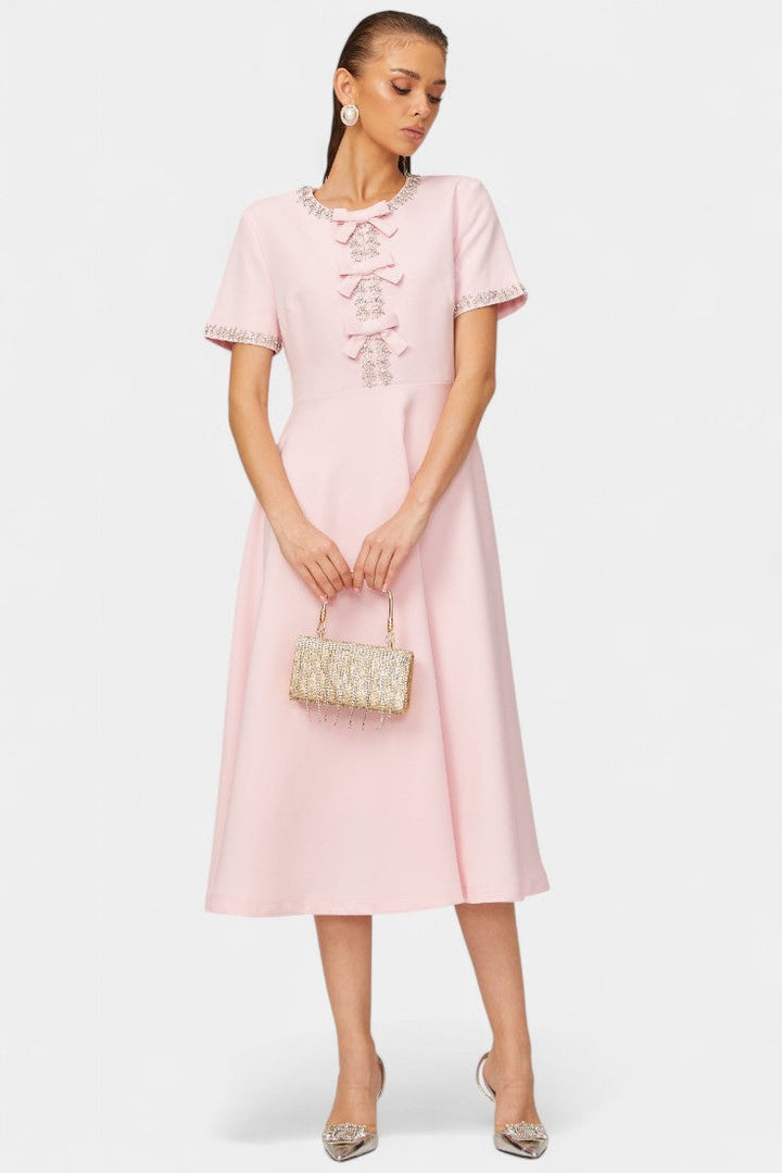 Linda Vestido Midi Acampanado con Lazo de Cristal