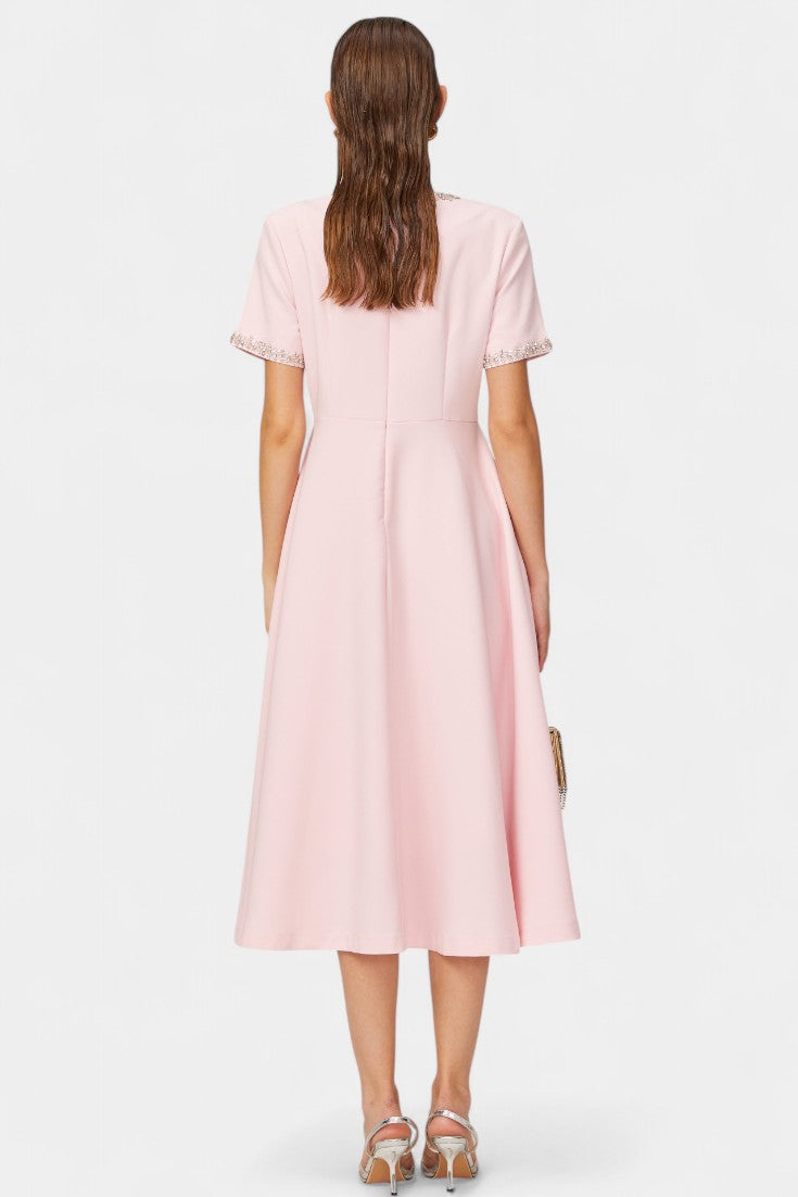 Linda Vestido Midi Acampanado con Lazo de Cristal
