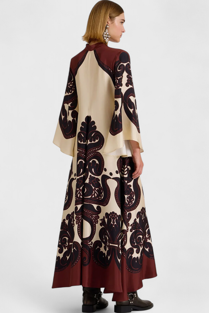 Maritza Vestido con Estampado de Grenadilla y Cuello Alto