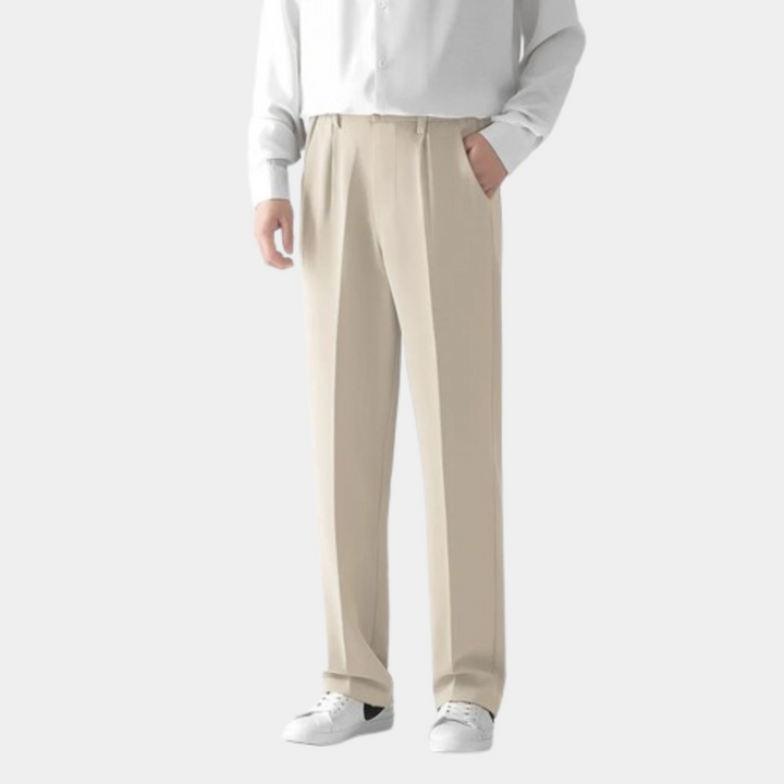 Hugo | LOS PANTALONES LAZIO