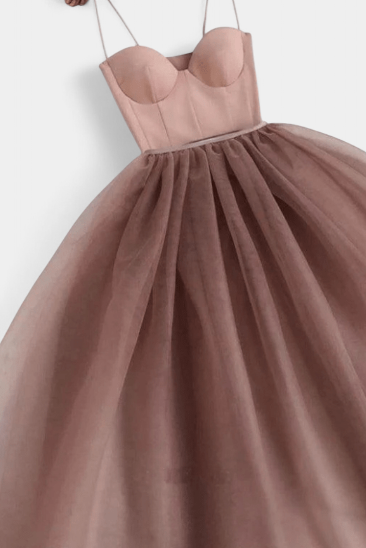 Giselle Vestido Maxi de Tul Elegante